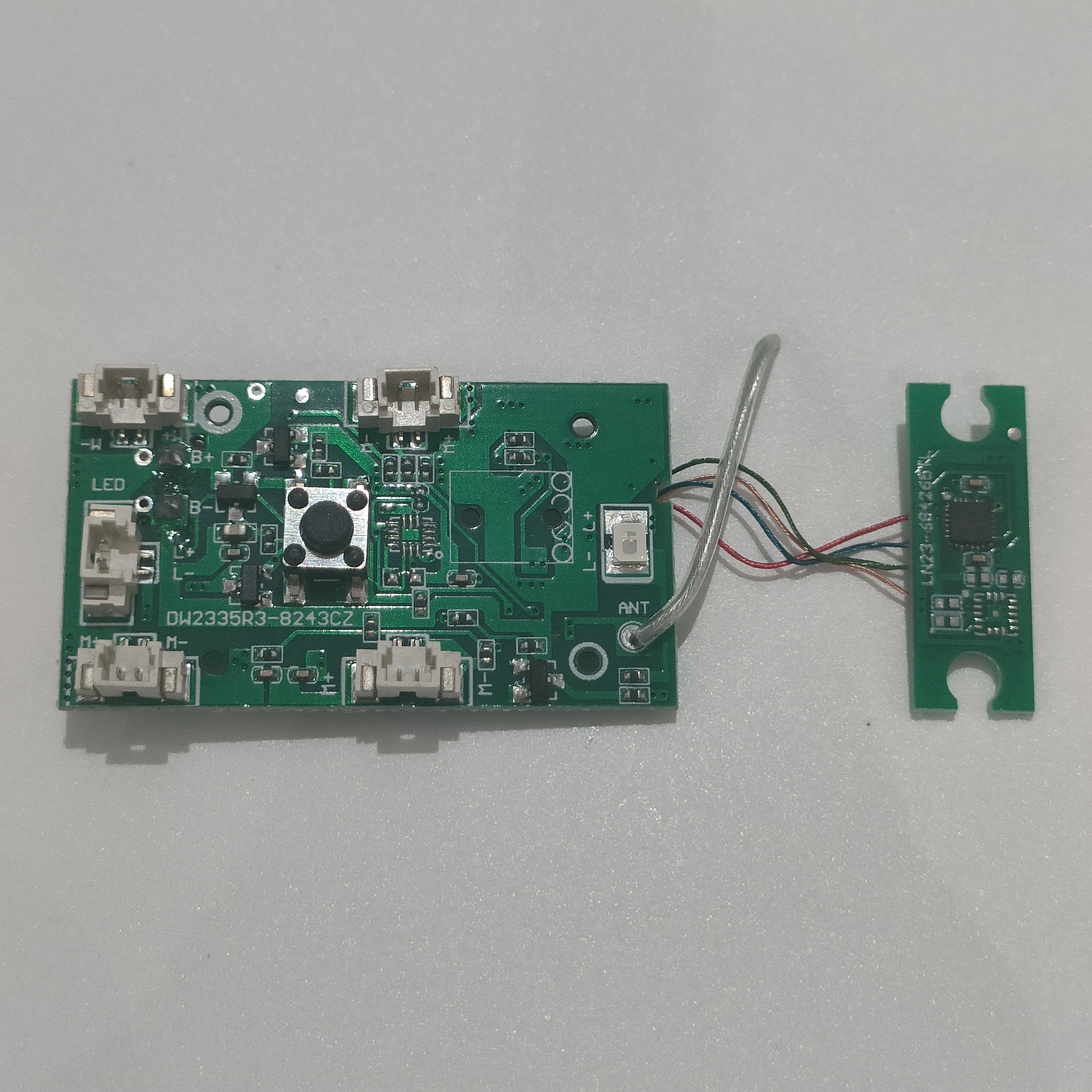 Receiver Board DW2335R3-8243CZ - Drone Rc E99 recensione e prezzo