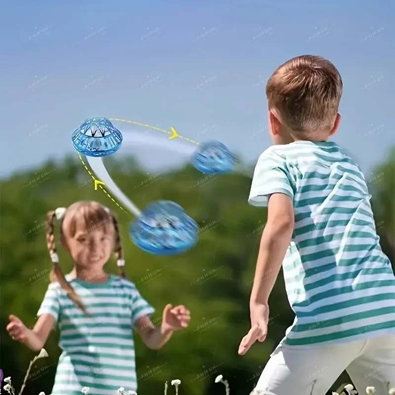 Flying Orb Boomerang Ball Flyi - Drone Ball Rc recensione e prezzo
